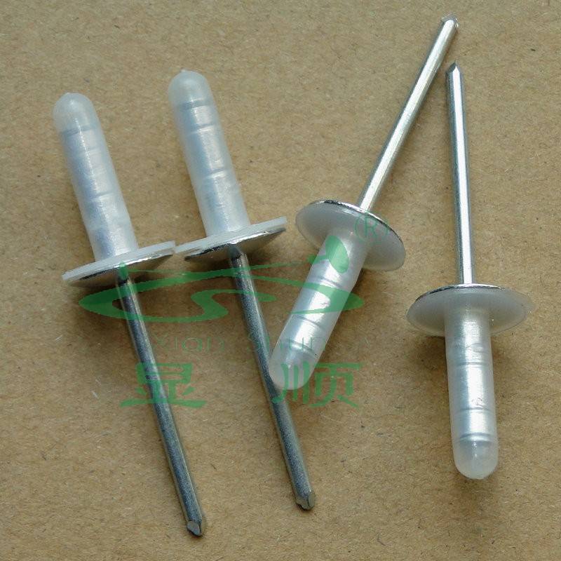 丰田卡罗拉RAV4威驰花冠逸致雅力士雷凌埃尔法车门音响扬声器铆钉