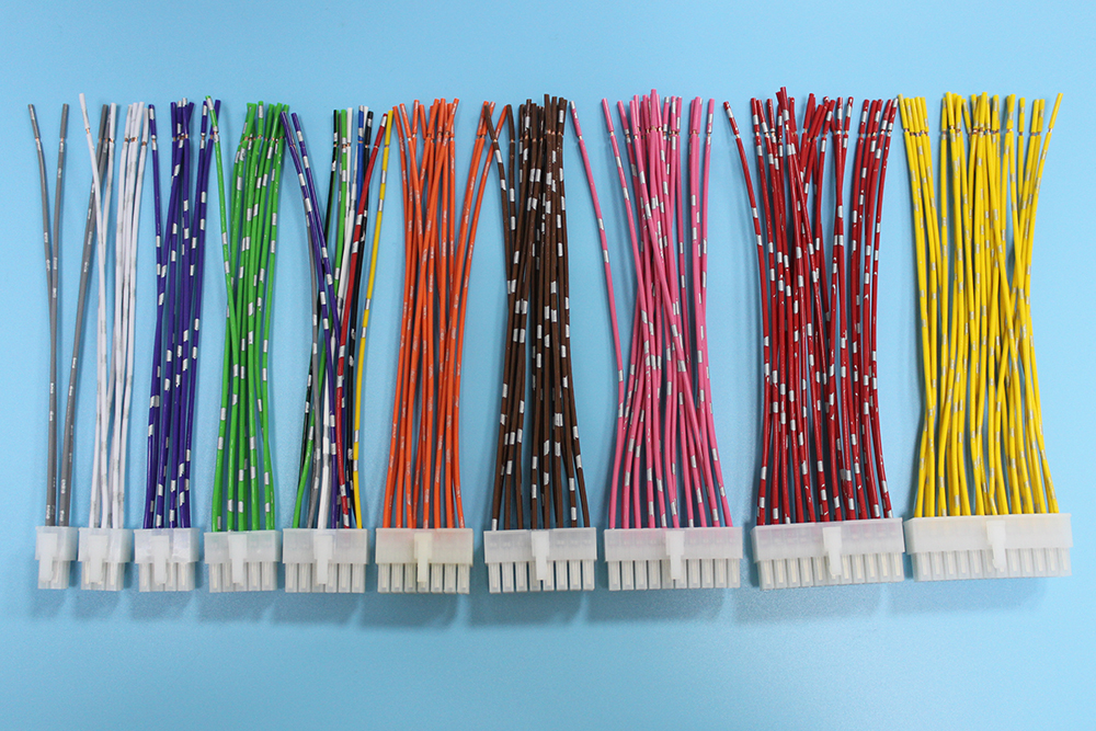 车载通用机插头线日标纯铜线