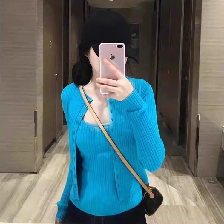 韩系显白蓝色甜辣妹针织吊带开衫两件套女早春季2026新款长袖套装