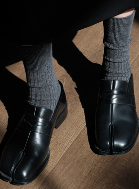 JOANLAND纯色宽坑条Tabi二趾袜女士全棉中筒堆堆分趾袜四季基础款