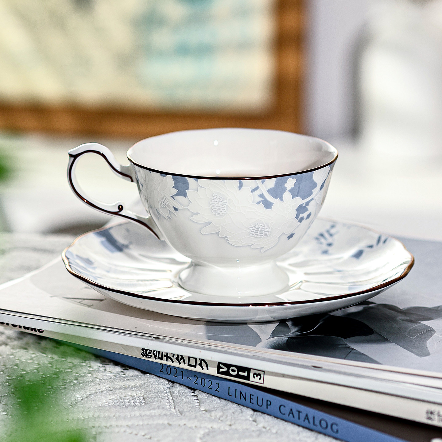 日本进口Narumi鸣海白蔷薇骨瓷咖啡对杯碟茶杯下午茶餐具礼盒套装