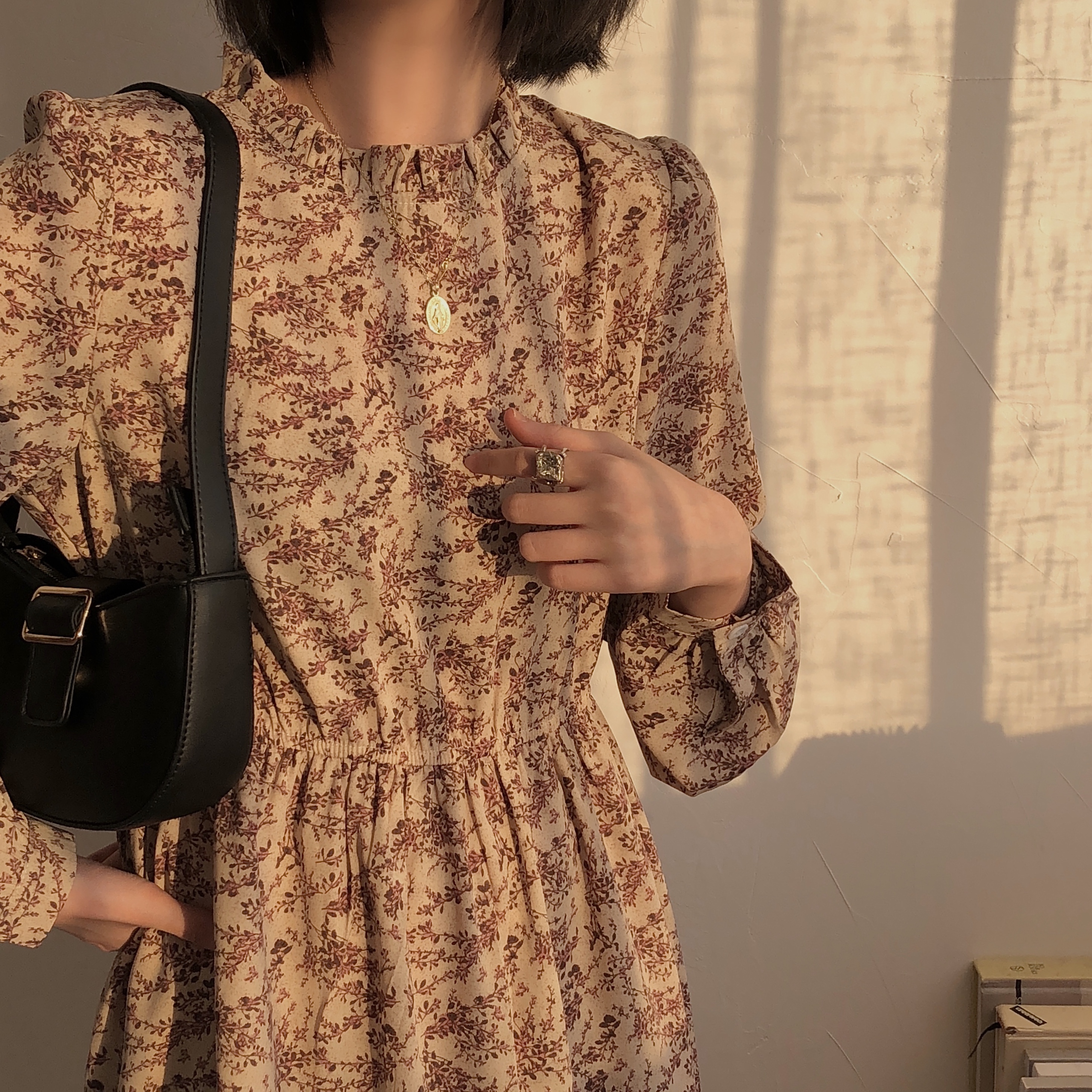 Real shot real price versatile soft wind snow spinning long sleeve show thin underlay Floral Dress