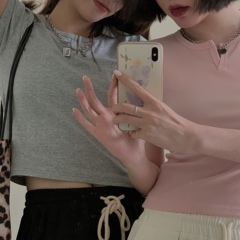 實拍實價 百搭基礎純色短款小V領修身短袖T恤女