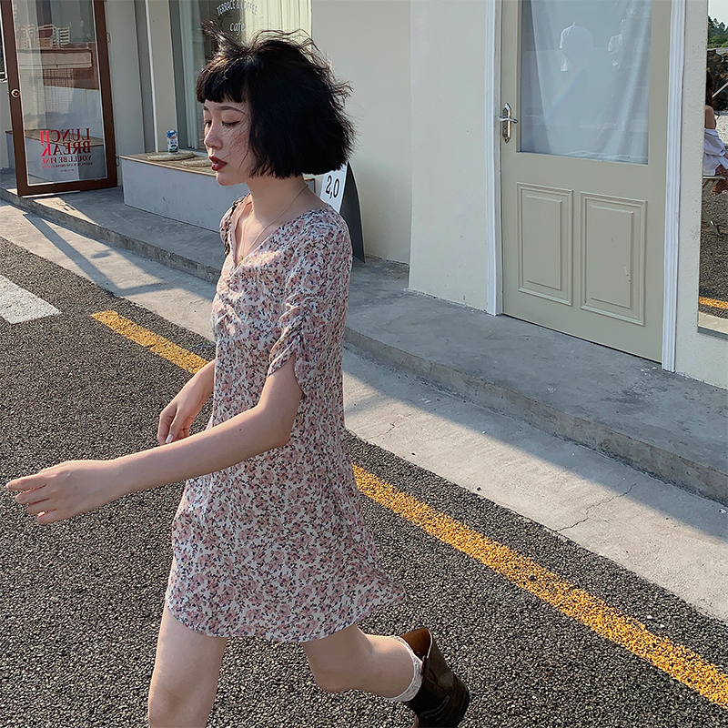 Real price seaside floral dress women's small waist high V-neck slim casual skirt