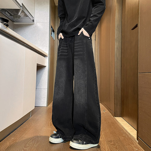 2026男士秋季新款美式潮流水洗拼接宽松阔腿牛仔裤K25910