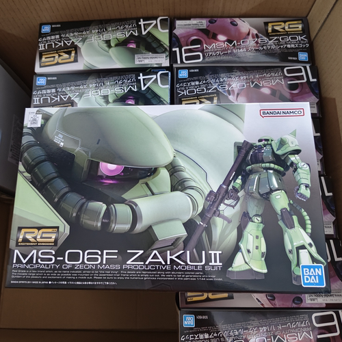 万代RG1/144量产型扎古Ⅱ