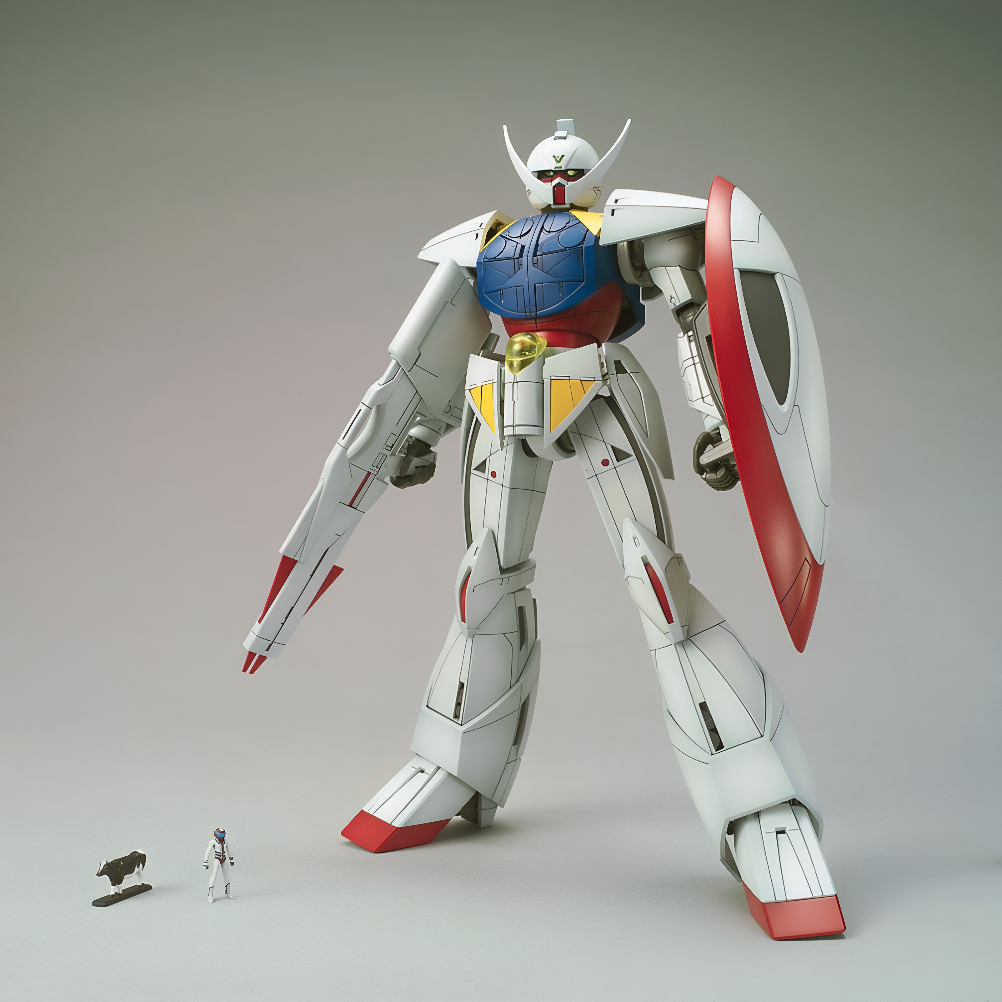万代MG1/100倒AGUNDAM月光碟图片