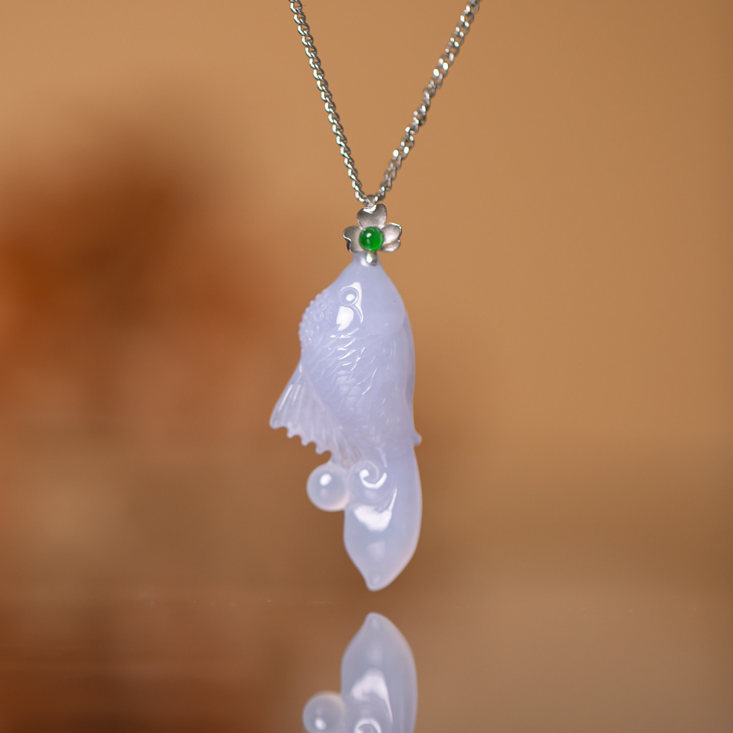 天然缅甸玉翡翠连年有余吊坠鱼挂件18K金镶嵌简约精致百搭证书A货