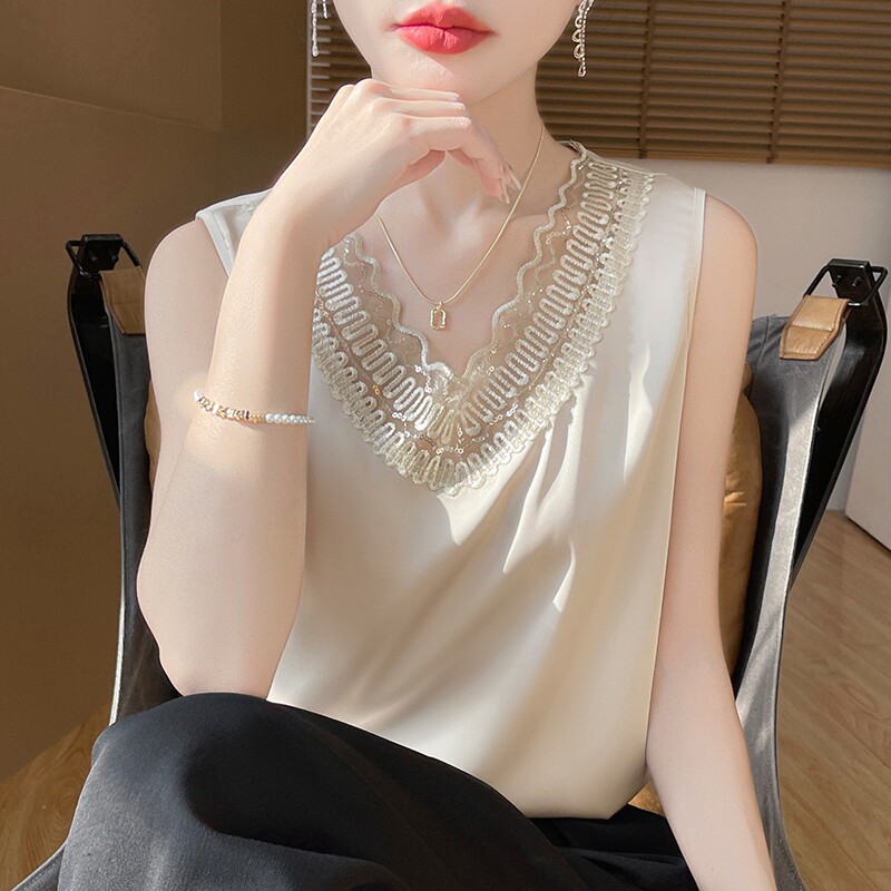 高级感法式无袖吊带背心女宽松内搭V领蕾丝缎面气质打底夏季新款