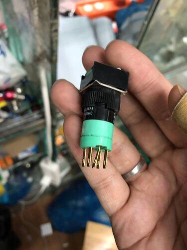红波按钮LAS16脚带灯数控机床