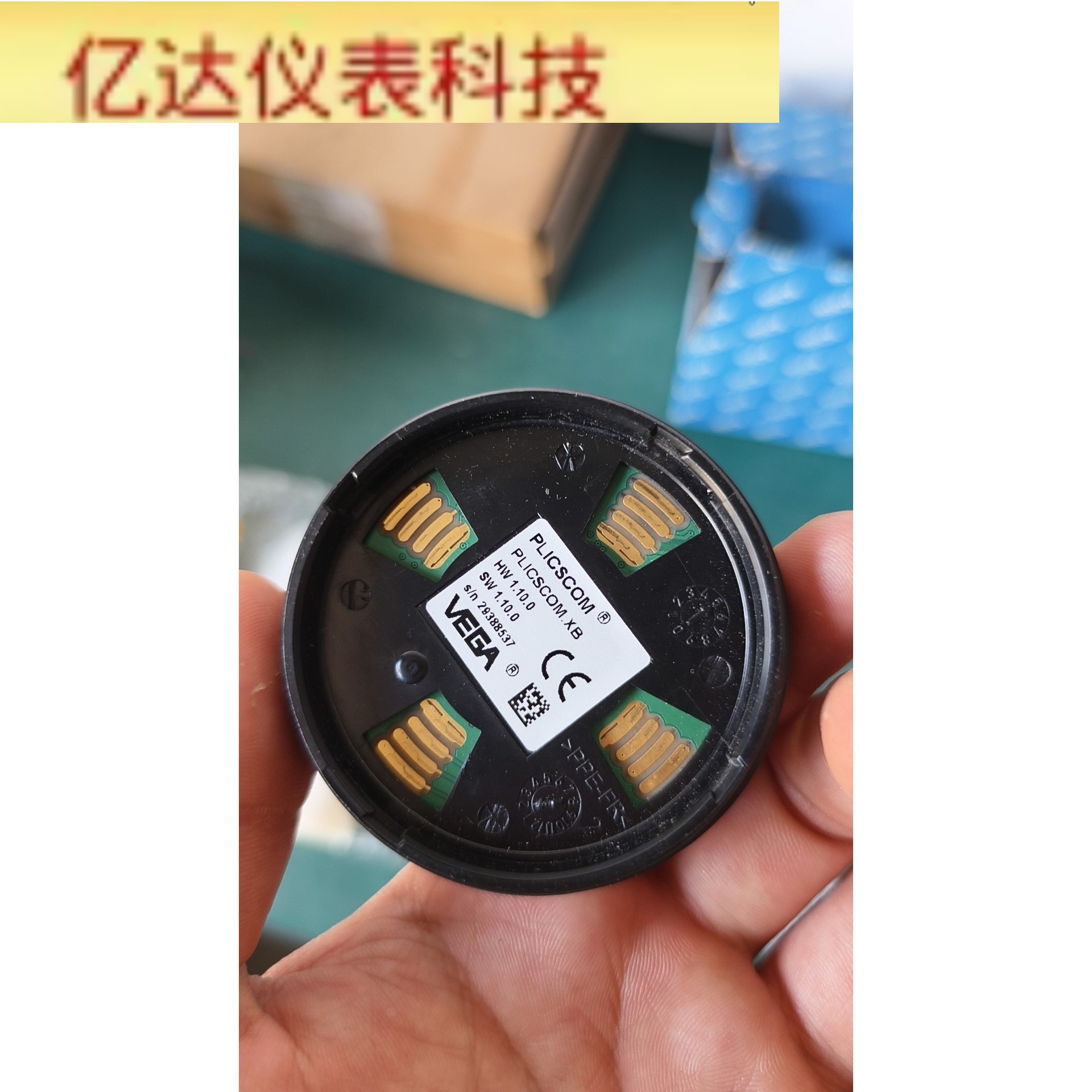 原装VEGA威格雷达液位计显示模块 PLICSCOM.XB拍前议价