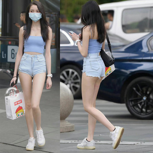 浅色高腰提臀显瘦a字热裤 薄款 女2022夏季 辣妹风毛边开叉牛仔短裤