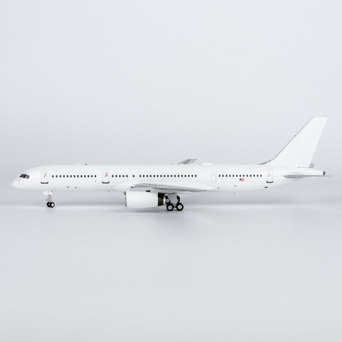 NG 美国空军 C-32B (757-200) 00-9001/02-4452 合金航模1:200