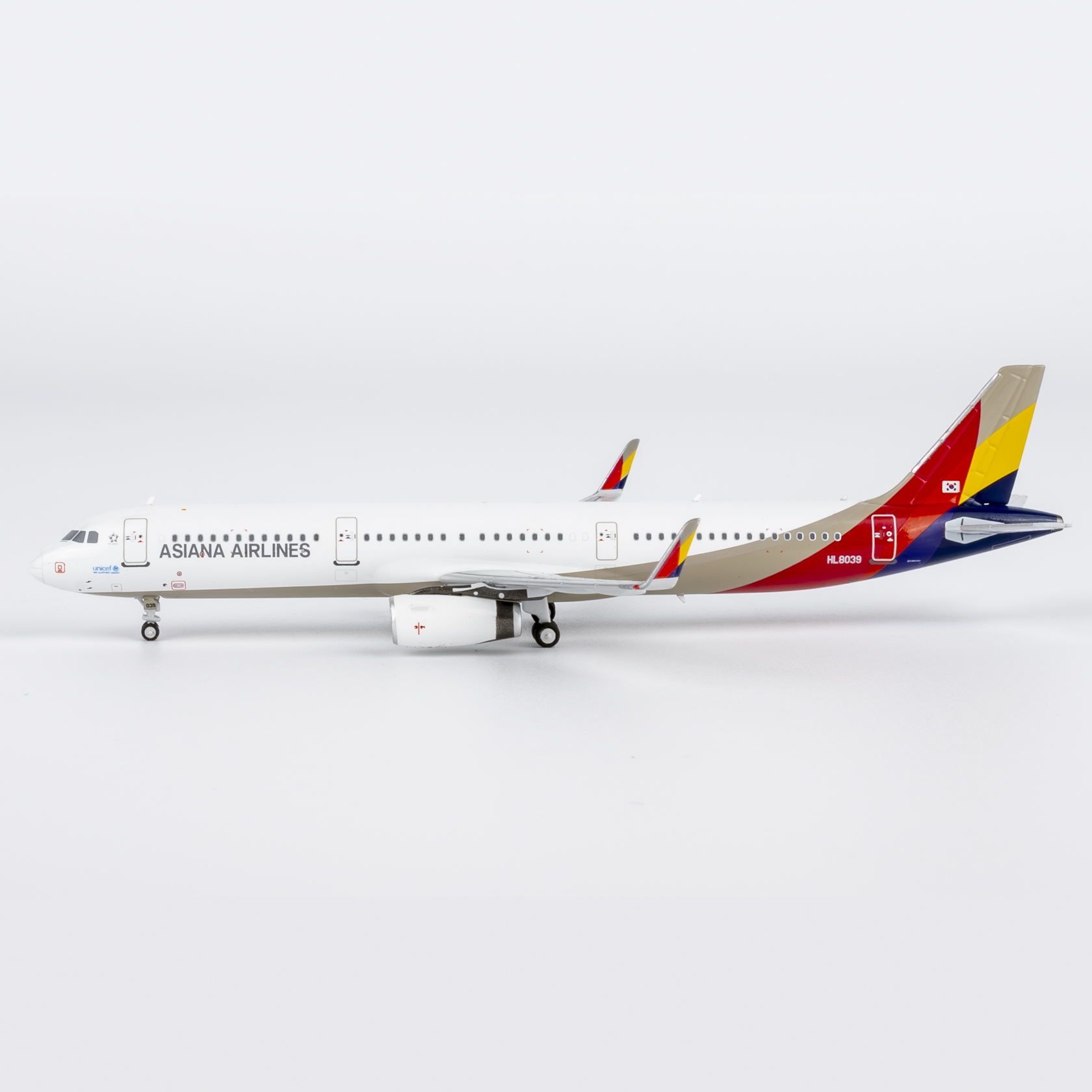 NG 韩亚航空 A321-200/w HL8039/HL8038 1:400 共2款