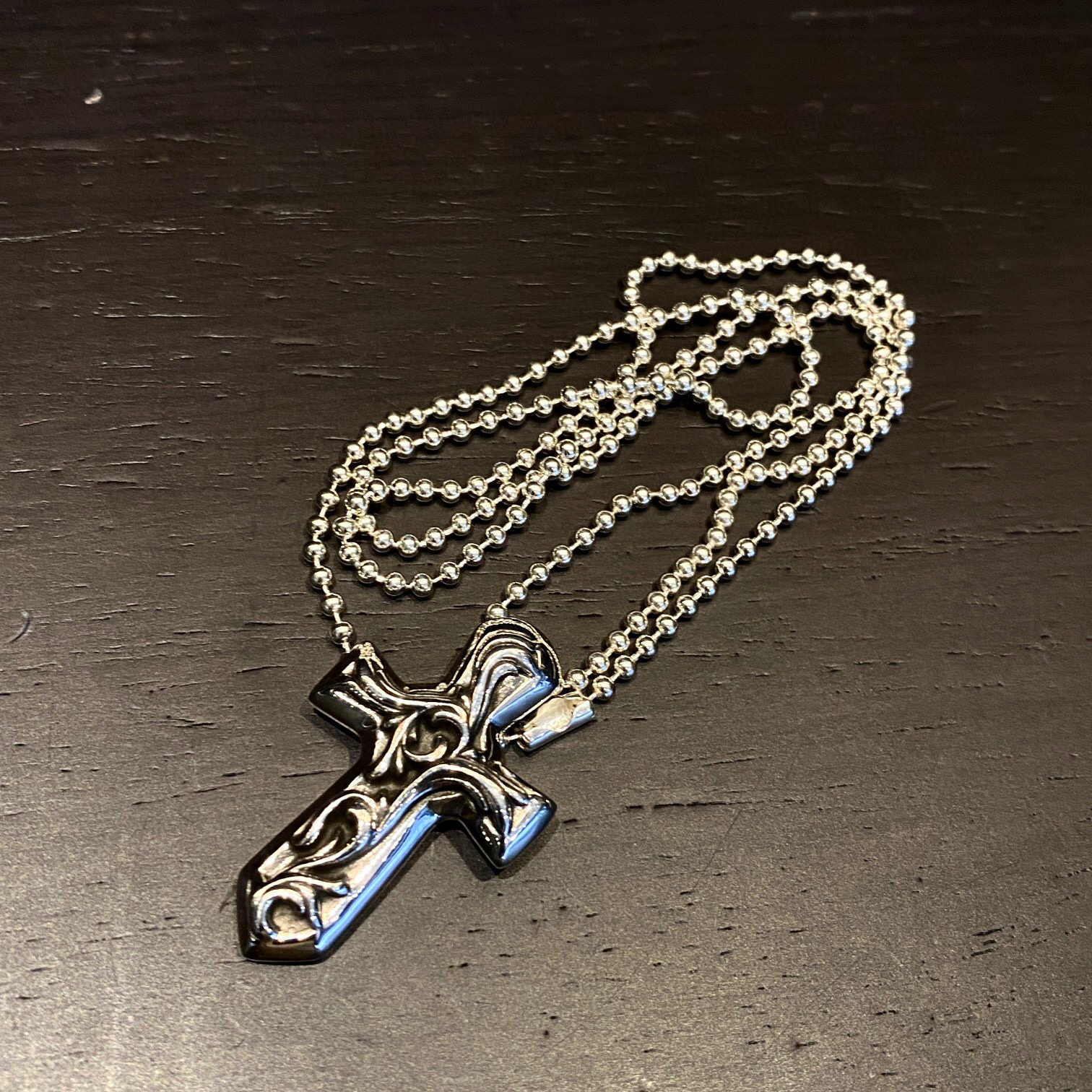 现货复古做旧轻奢宗 克罗心藤蔓十字架项链锁骨链925银情侣款