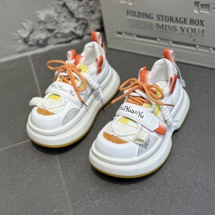 丑萌大头糖果色厚底面包鞋女2026春季新款时髦潮流个性时尚休闲鞋