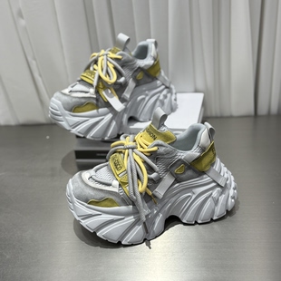 高级感洋气拼色厚底老爹鞋女2026春季新款增高小个子时尚休闲鞋女