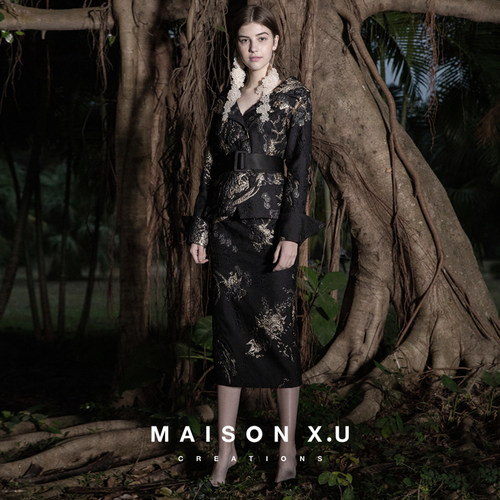 高定设计师品牌 MAISON X.U｜黑金法式优雅金属丝提花半裙包臀裙 - 封面