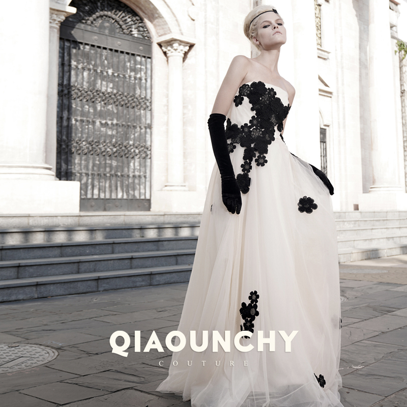 高定俏云曦杏色手缝蕾丝小仙裙