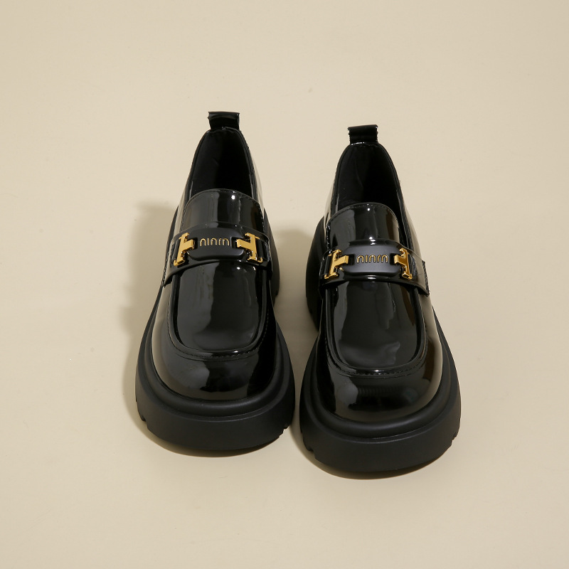 英伦风小皮鞋女2025春秋新款百搭鞋子学院风厚底增高粗跟乐福鞋