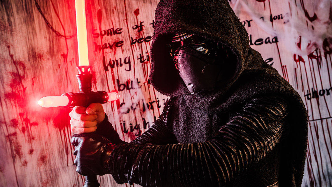 YAN QINGQING LOVE CROSS 슈퍼 코어 조명 픽셀 광선검 KYLO REN 복제 스타워즈 포스 금속 레이저 검
