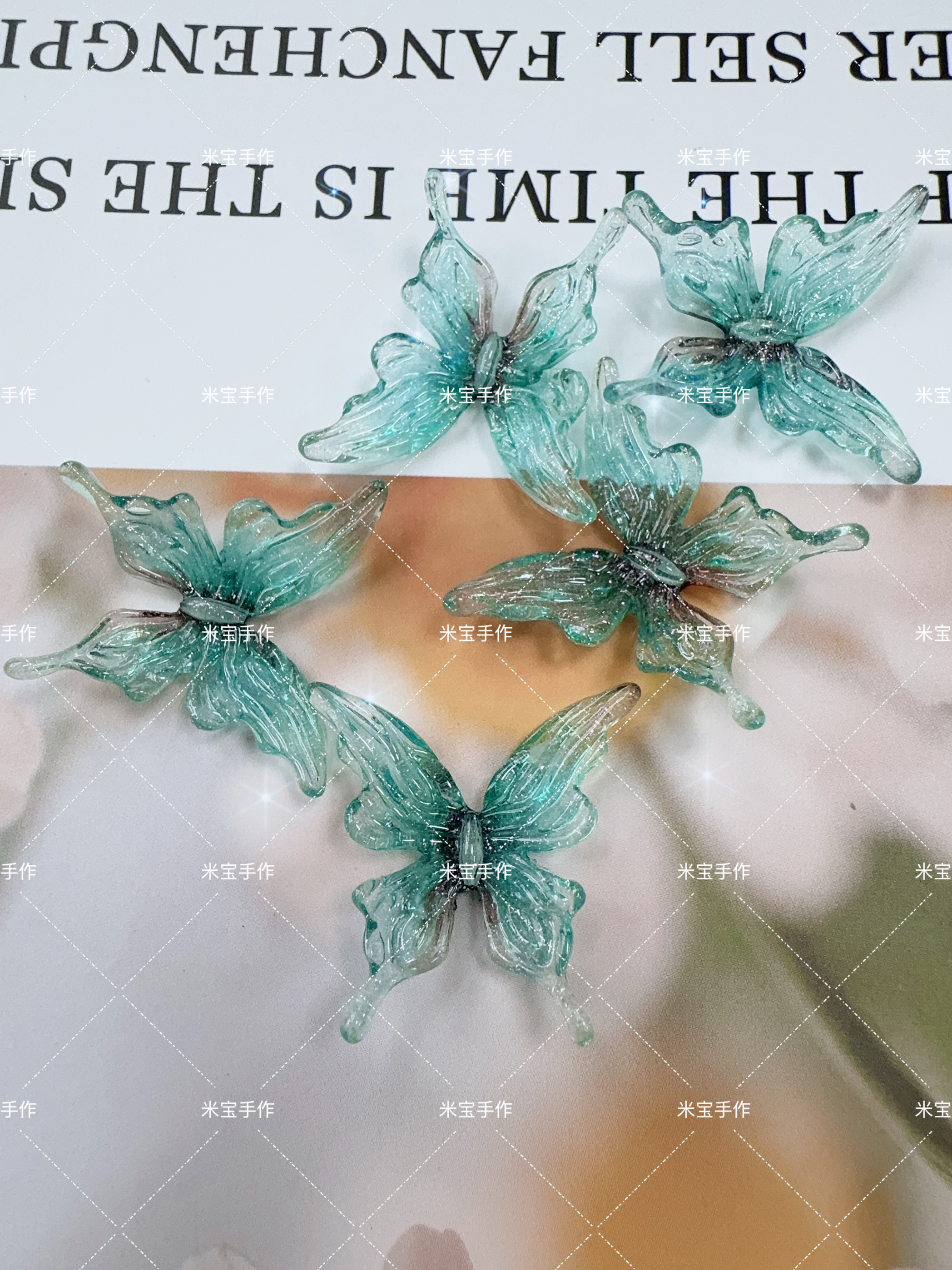 【满百包邮】定制韩国胶细闪透色蝴蝶通孔手机链包挂车挂配件171