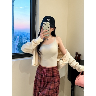 春夏季 純色吊帶小背心女圓領(lǐng)設(shè)計(jì)感內(nèi)搭打底修身 顯瘦無(wú)袖 上衣 新款
