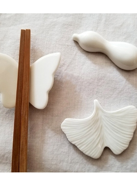 放筷子的小托筷枕创意 可爱纯白色陶瓷架子托 日式小筷子架托家用