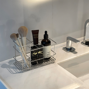 化妆刷收纳架分格整理收纳篮桌面收纳盒铁艺高级感不锈钢家用浴室