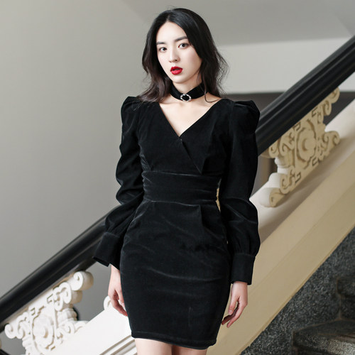 小个子黑色裙子丝绒连衣裙礼服