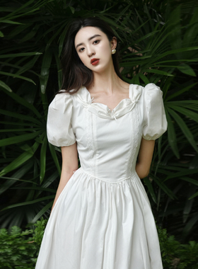 JUJU定制法式宫廷风设计感浪漫连衣裙领证小白裙显瘦中长裙女夏季