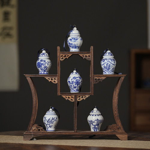 新中式青花瓷小花瓶挂件年宵红酸枝装饰diy手工车挂风铃配件摆件