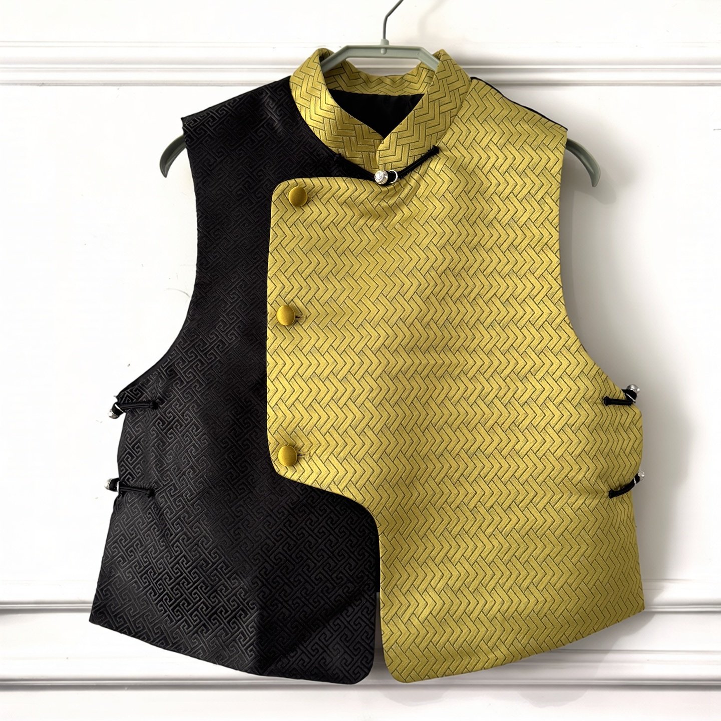 新中式立领盘扣拼色马甲女高端气质民族风无袖蒙古元素马甲日常装