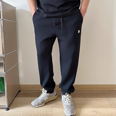 大依无忧大码男装春款简约弹力束脚胖人加肥加大男士休闲运动卫裤