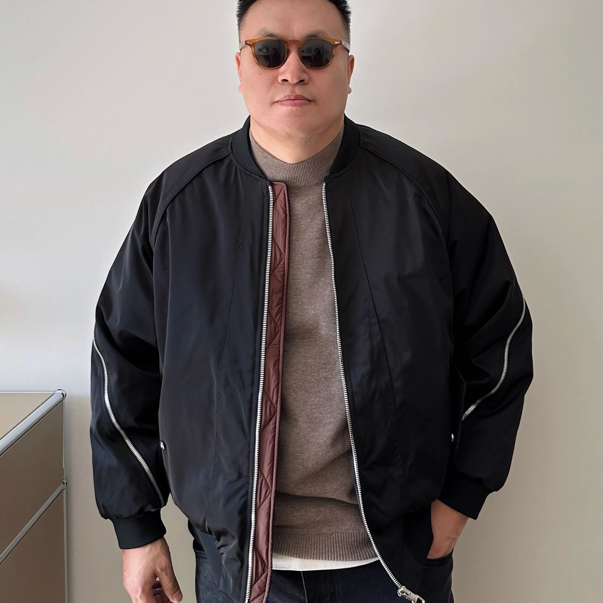 DAEVU棒球领加肥加大羽绒服