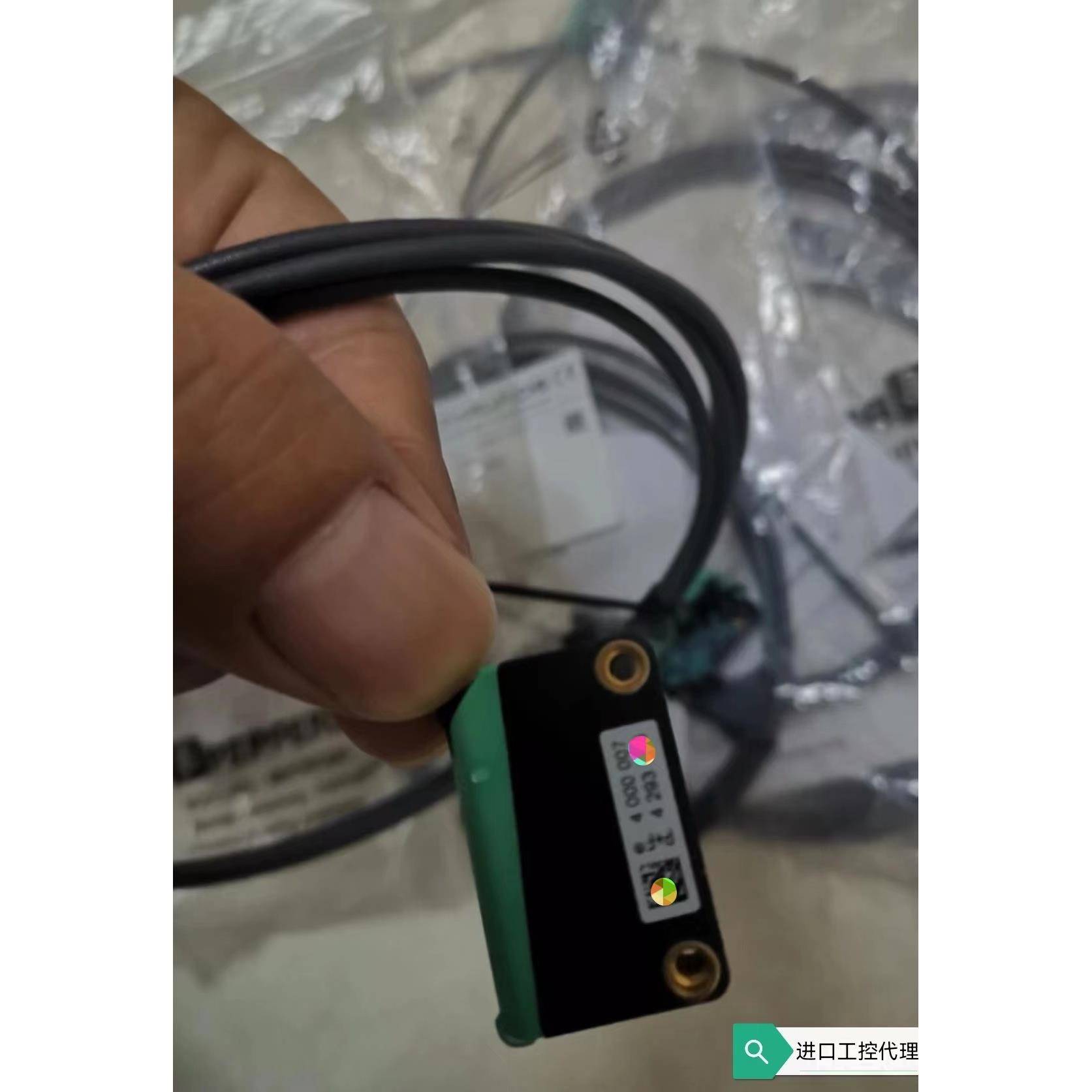 议价假一罚十 ML100-8-H-350-RT/102/115 原装倍加福光电传感器21