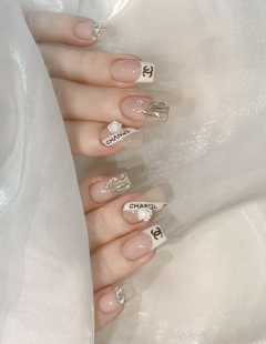 新娘山茶花小香风法式 气质高级感美甲成品假指甲贴片手工穿戴甲