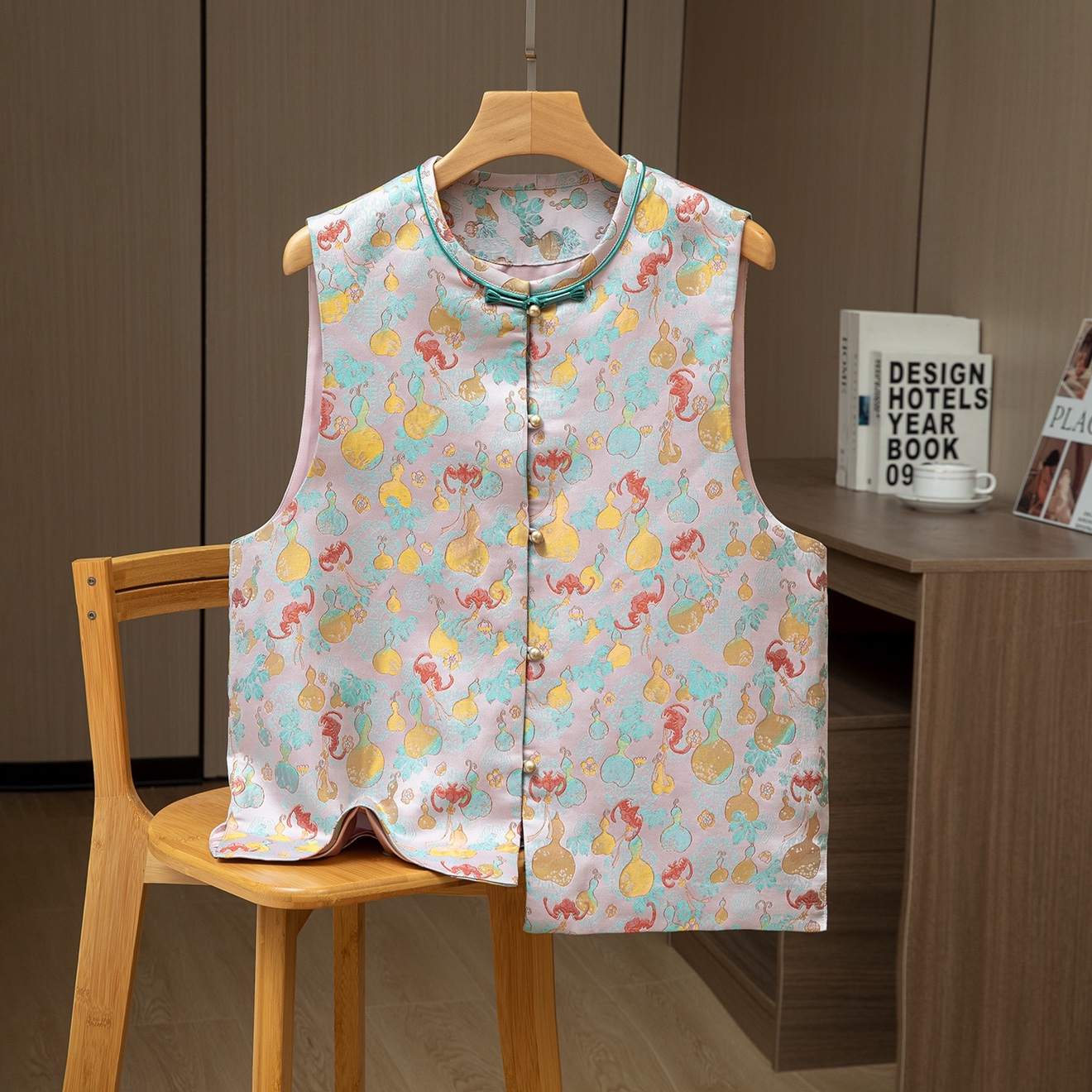 粉底葫芦～真丝桑蚕丝宋锦对襟马甲圆领新中式国风女背心外穿上衣