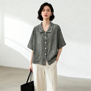 文艺真丝绢丝短袖衬衫女夏季新款气质宽松百搭显瘦翻领开衫上衣