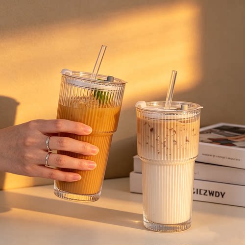 高颜值竖纹玻璃直饮吸管杯600ml