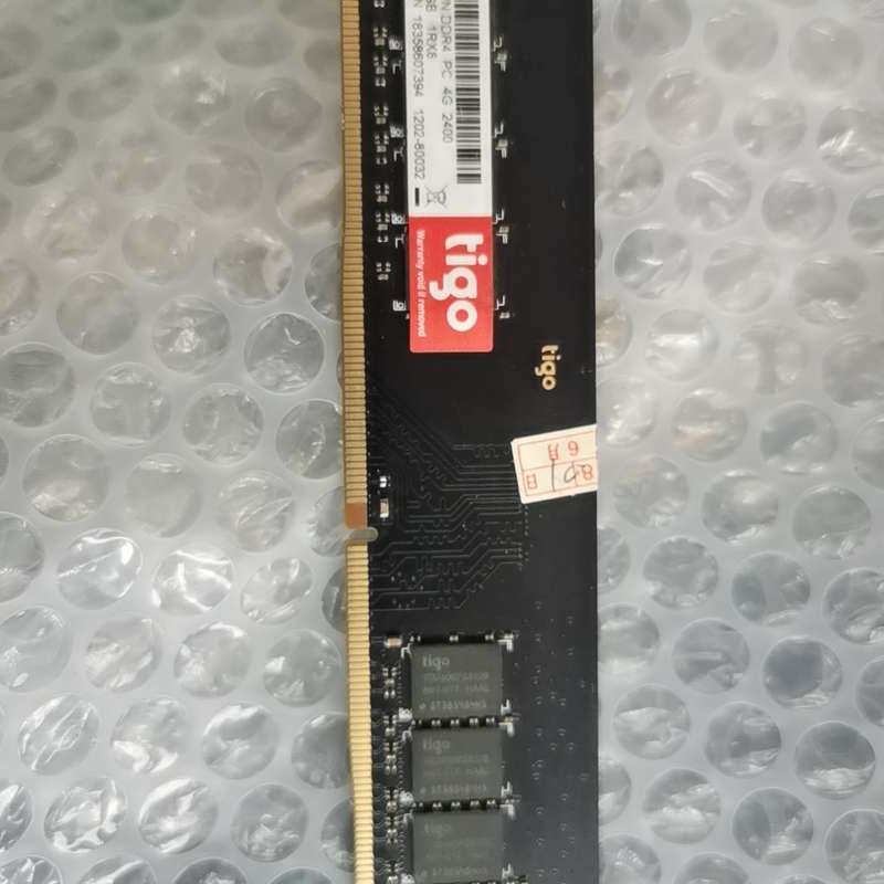 金泰克tigo DDR4 4G内存条，2400MHz，台式机