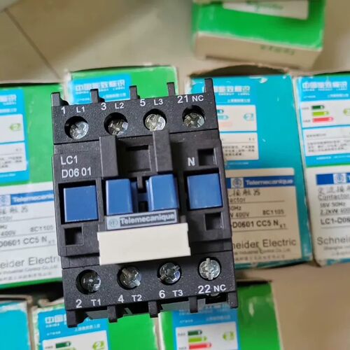 询价购-施耐德交流接触器 全新正品原包装 LC1D0601CC5N/