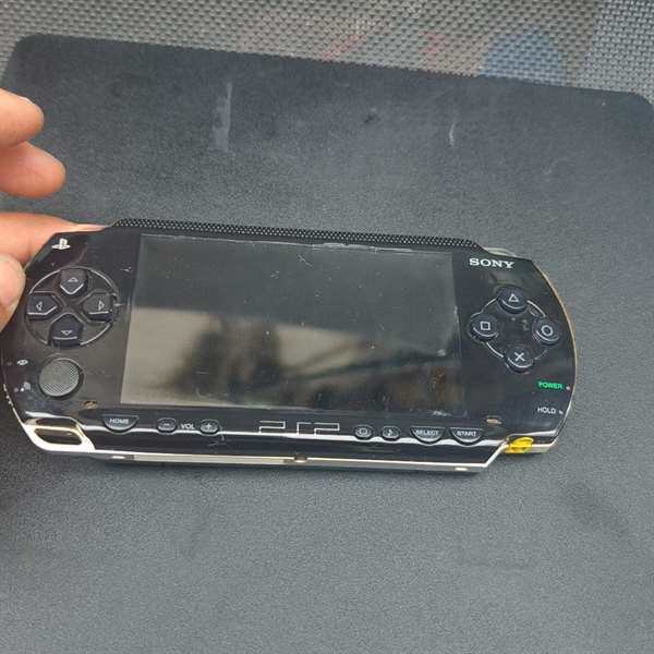 议价-索尼PSP一代游戏机成色如图不知好坏便