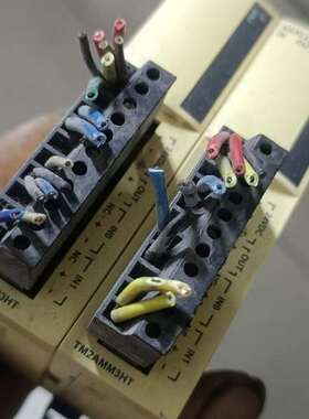 议价-施耐德PLC模块TM2AMM3HT ，成色见图60一个