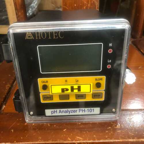 台湾HOTEC合泰PH-101酸碱控制器，成色良好。几乎全新
