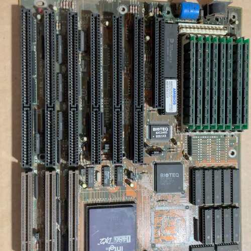 Intel i486 DX2主板，带BIOTEQ芯片和AMI