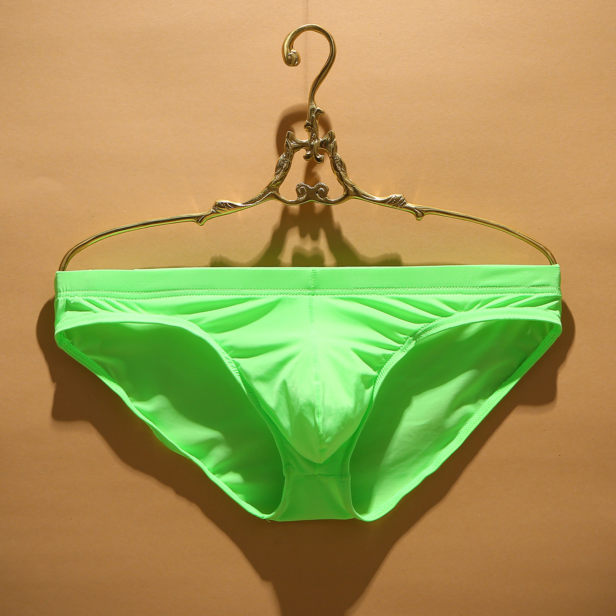 2026新款冰丝内裤透气低腰吸汗速干大码内裤裸感紧身薄款三角裤衩