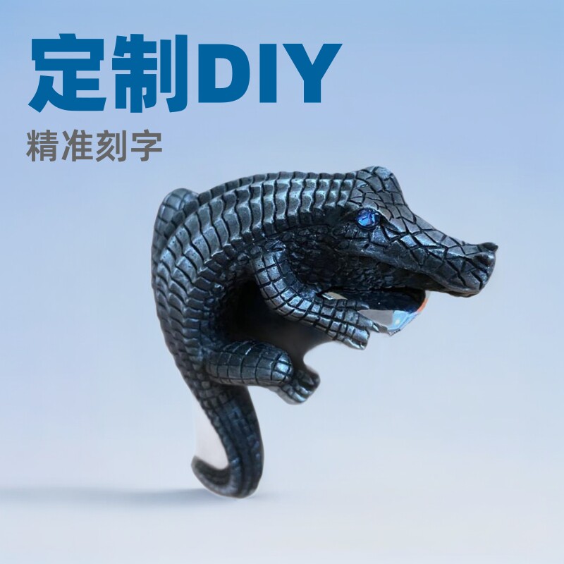 好玩的砂轮煤油打火机盔