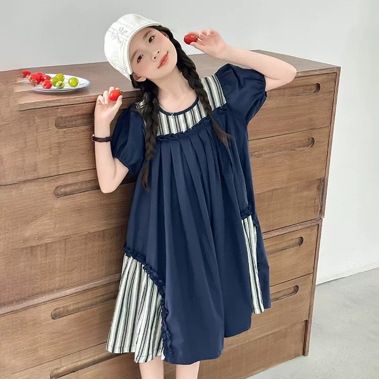 中大童女童裙子2025年夏季洋气宽松拼接条纹连衣裙33A52款