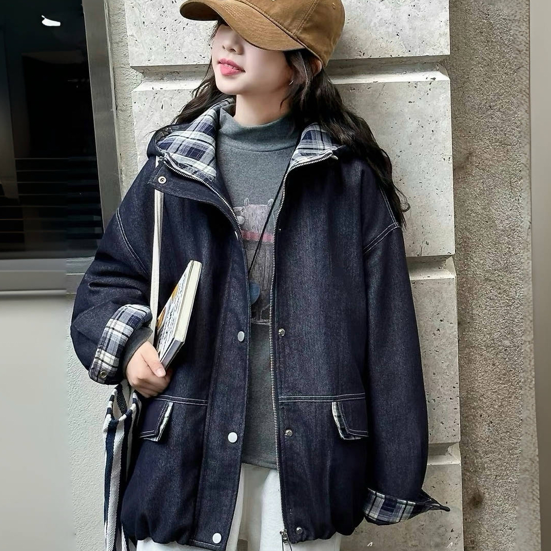 中大童女童外套2025冬休闲洋气拼接格子加厚牛仔连帽外套